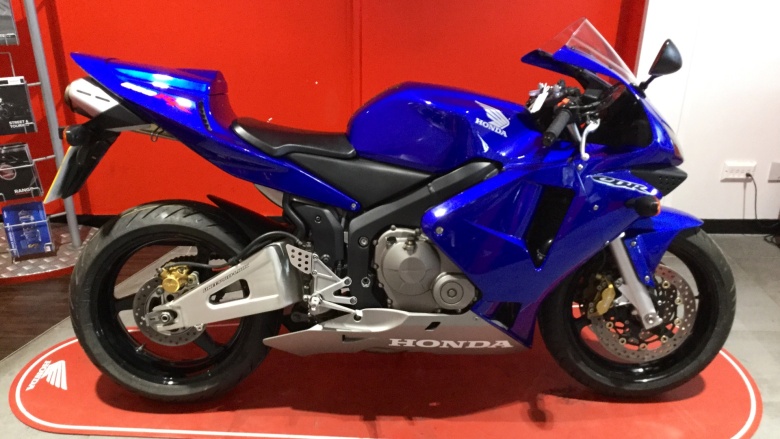 Honda Cbr600Rr Cbr600Rr-4